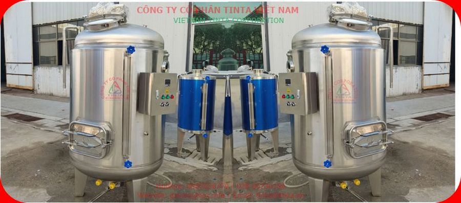 Industrial-strength stainless steel tanks for all industries are made to order at our Binh Duong workshop. Tanks made from 304, 316, and 201 stainless steel.