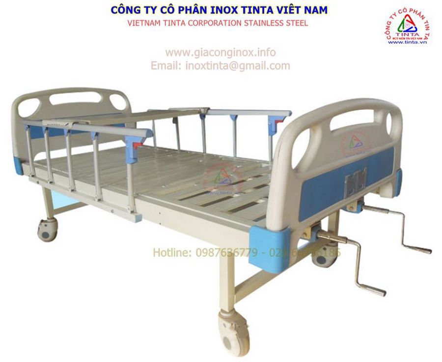 Giá giường inox bệnh viện. Mẫu giường bệnh nhân inox 201 giá bán 3.456.700 vnđ bán sĩ từ 1000 giường.