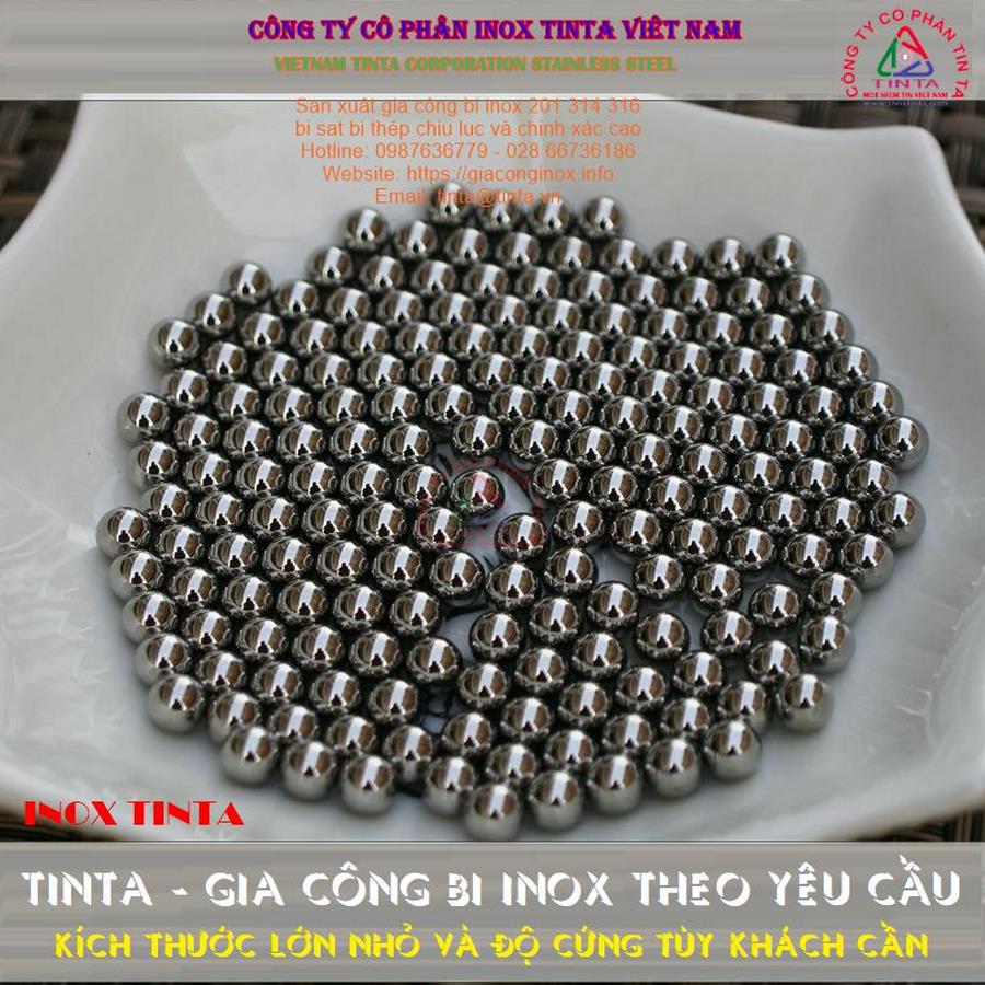 Bạn có biết, để tạo ra một loạt bi có cùng kích thước 5.0mm, đội ngũ gia công đã sử dụng công nghệ hiện đại và lực lượng nhân công tinh nhuệ