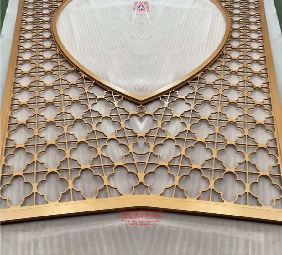 Công ty Tinta nhận gia công inox theo yêu cầu tại Quận 7, TPHCM. Giá từ 88,888 VND, xi mạ inox PVD sang trọng, chống trầy xước, cho nội thất đẳng cấp.