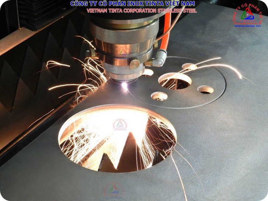 Xưởng gia công inox tại tphcm, tinta xưởng gia công inox theo yều cầu Inox 201, Inox 304, Inox 316. Gia công cắt Laser, Đột Chấn CNC… theo yêu cầu